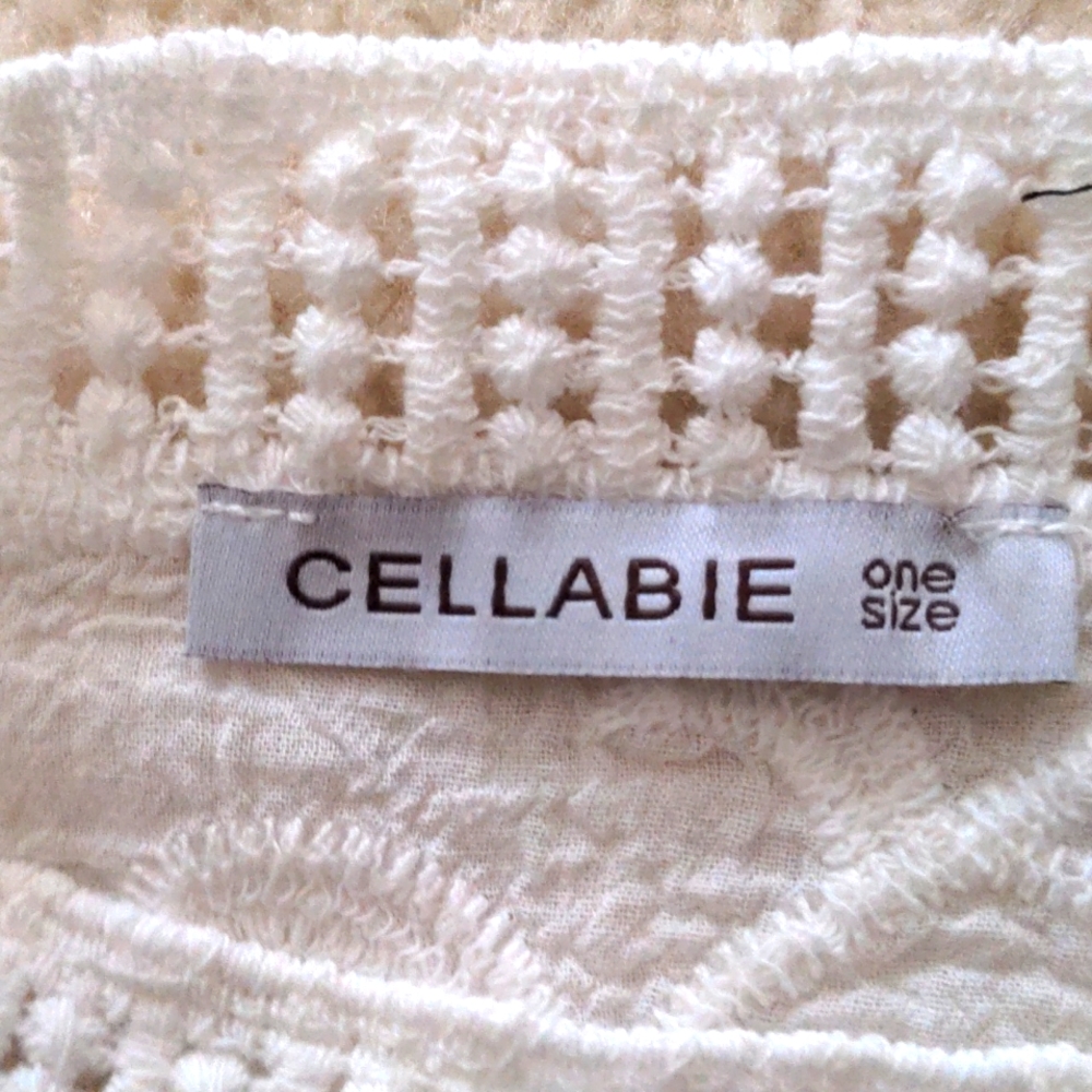 Celllabie Top - Picture 8 of 10
